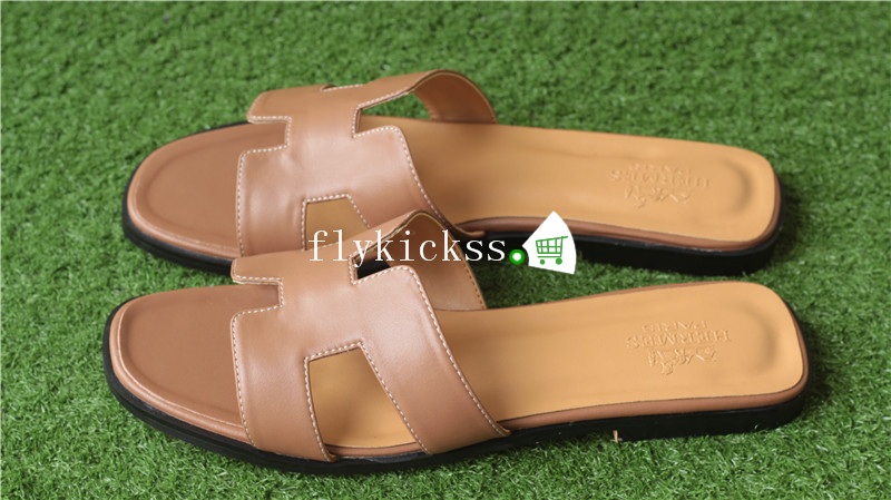 Hermes Brown Slipper